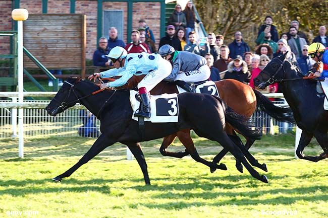 15/04/2023 - Fontainebleau - Prix des Sentiers Denecourt : Arrivée