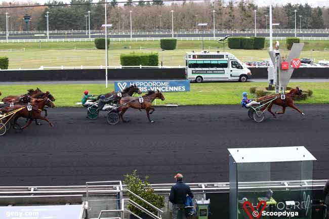 07/12/2023 - Vincennes - Prix d'Eragny : Arrivée