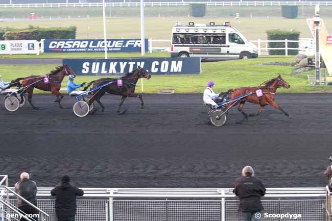 12/12/2013 - Vincennes - Prix d'Isigny : Arrivée