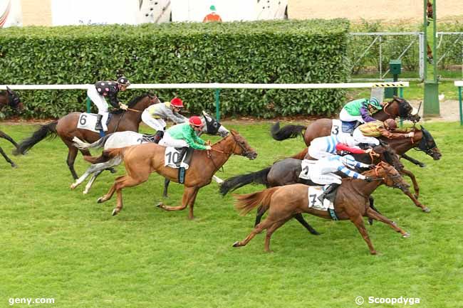 05/10/2015 - Chantilly - Prix de Bonneval : Ankunft