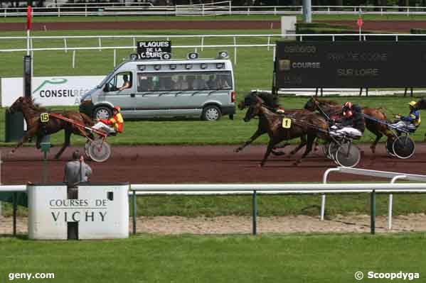 09/06/2008 - Vichy - Prix de Cosnes sur Loire : Arrivée