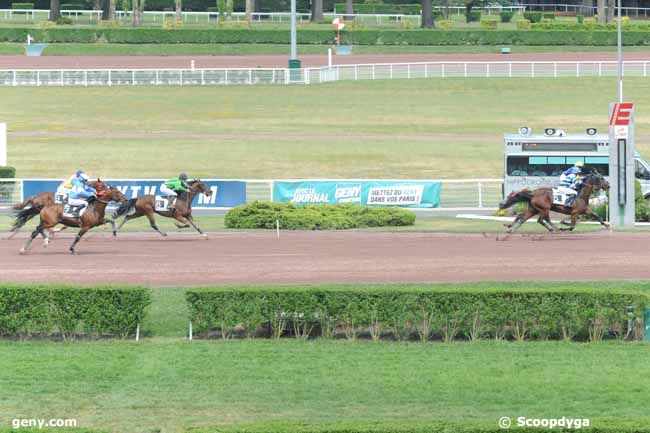 27/07/2013 - Enghien - Prix de la Place des Fêtes : Ankunft