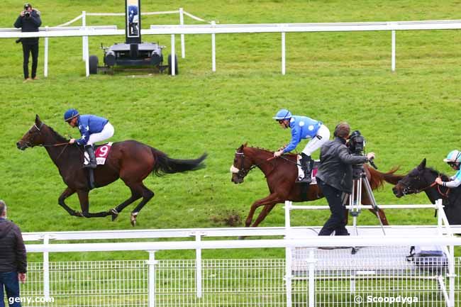 22/10/2021 - Clairefontaine-Deauville - Prix de la Croix Ferey : Arrivée