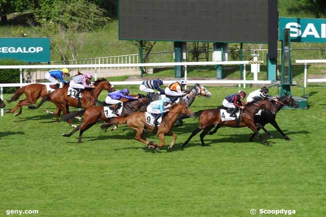 09/05/2025 - Saint-Cloud - Prix de la Lomagne : Arrivée