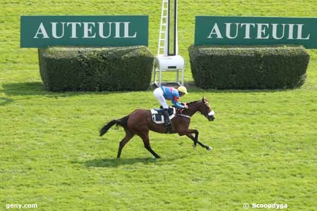 24/09/2011 - Auteuil - Prix Petit Fontaine : Arrivée