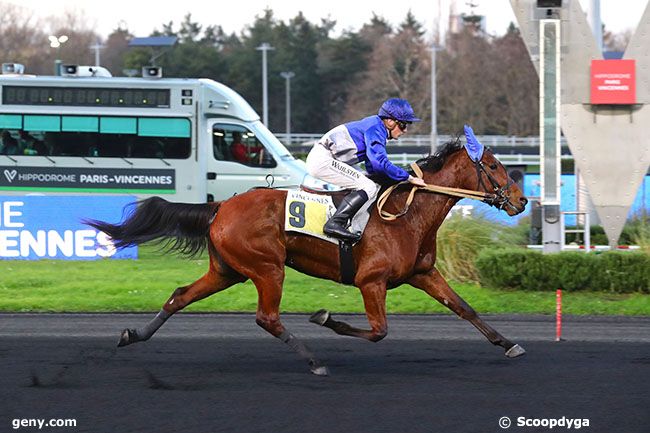 29/12/2022 - Vincennes - Prix de Montbrison : Arrivée