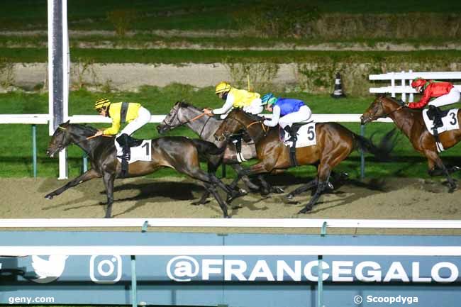 11/03/2023 - Deauville - Prix de Carentan : Arrivée