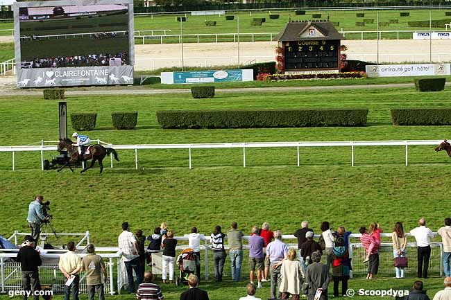 31/08/2011 - Clairefontaine-Deauville - Prix de Montataire : Arrivée