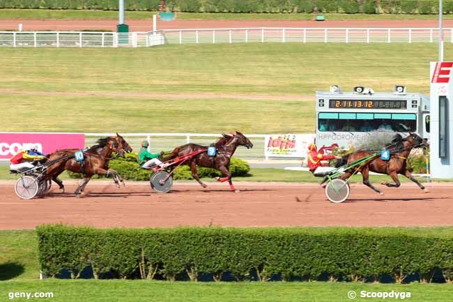 23/07/2016 - Enghien - Prix des Quinze-Vingt : Ankunft