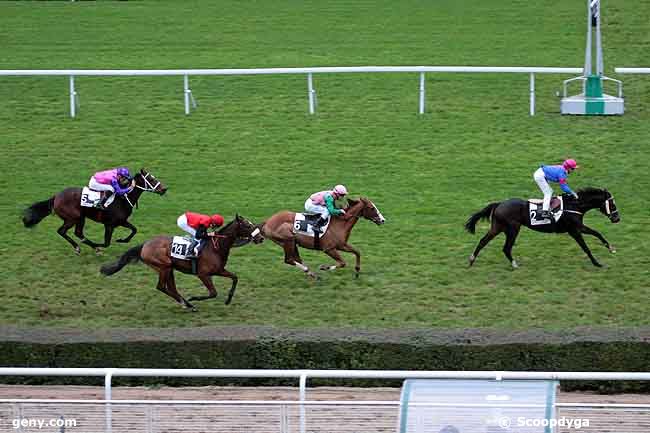 18/11/2010 - Saint-Cloud - Prix du Lieu Manchon (gr B) : Arrivée