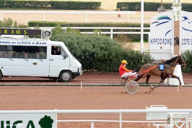 11/02/2011 - Cagnes-sur-Mer - Prix de Pézenas : Ankunft