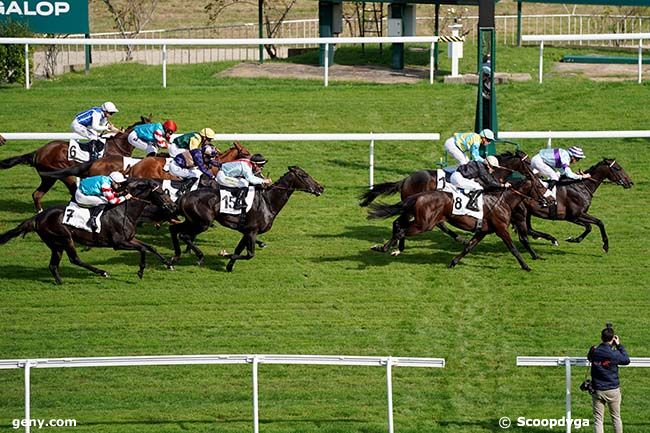 05/10/2023 - Saint-Cloud - Prix de Versailles : Arrivée