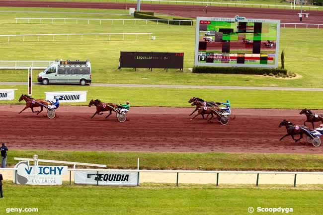 15/05/2014 - Vichy - Prix des Bois Noirs : Arrivée