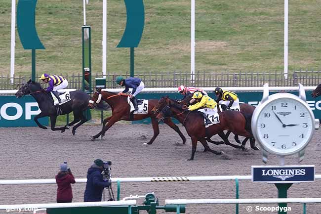 13/01/2024 - Chantilly - Prix de la Mare Madame : Arrivée