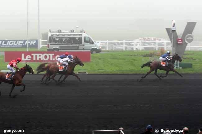 14/12/2014 - Vincennes - Prix de Poissy : Ankunft