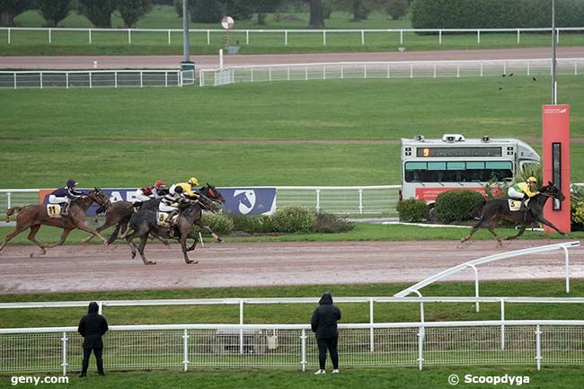 07/10/2024 - Enghien - Prix du Jardin du Luxembourg : Arrivée