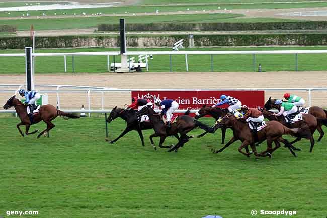 28/08/2011 - Deauville - Grand Handicap - Casino Barrière de Deauville : Ankunft