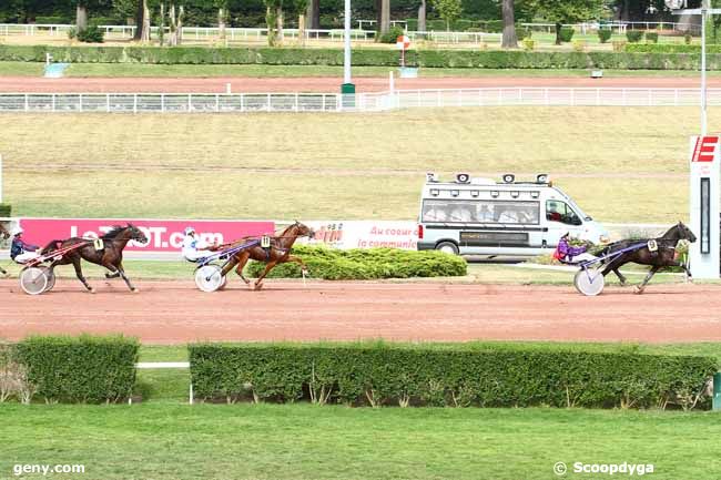 09/08/2015 - Enghien - Prix les Volutés de Sarcelles : Arrivée