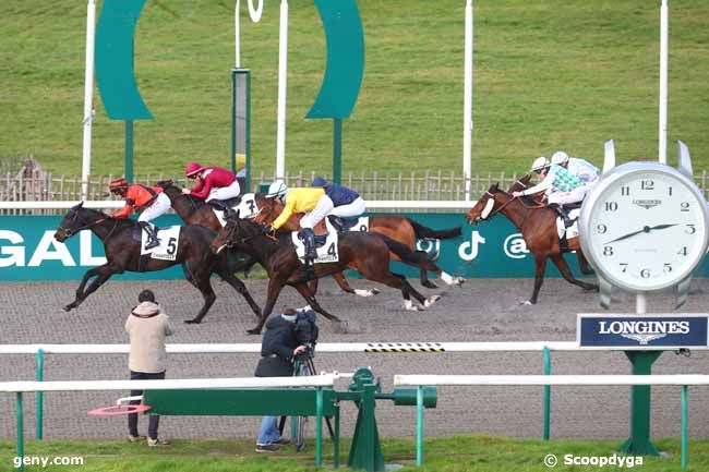 20/12/2024 - Chantilly - Prix du Jardin des Cascades : Ankunft