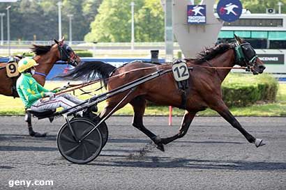 09/05/2025 - Vincennes - Prix Regulus : Arrivée