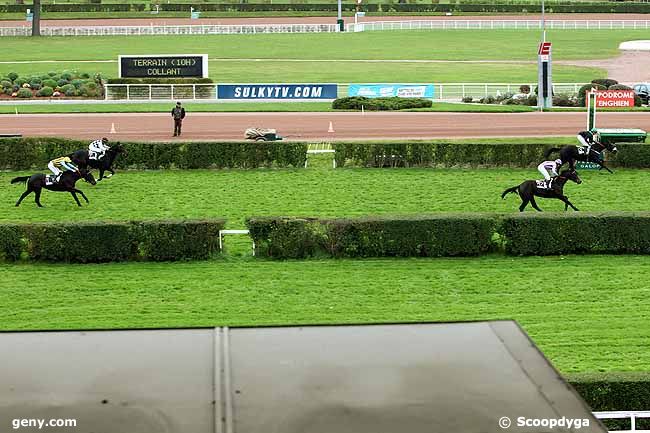 07/11/2012 - Enghien - Prix du Comtat Venaissin : Ankunft