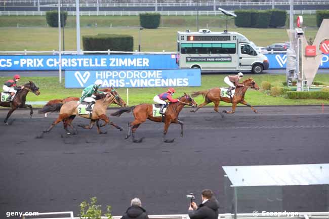 10/01/2022 - Vincennes - Prix Christelle Zimmer : Arrivée