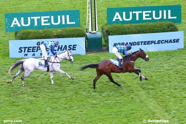 09/04/2022 - Auteuil - Prix Murat : Arrivée