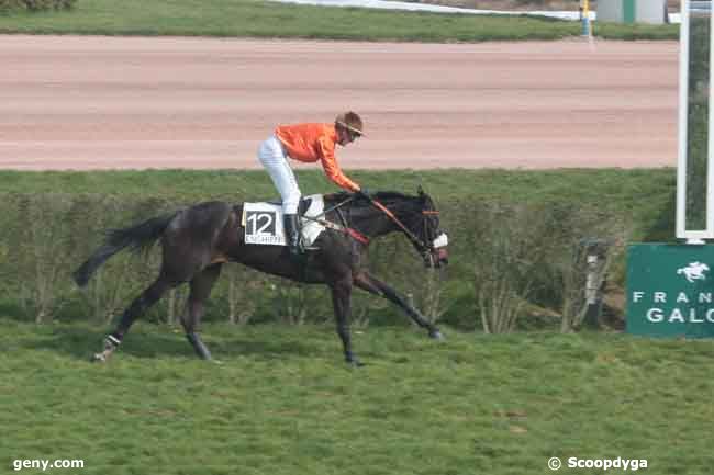 16/03/2011 - Enghien - Prix d'Essai des Pouliches (Peloton A) : Arrivée