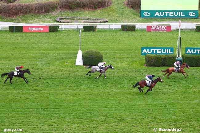 09/03/2024 - Auteuil - Prix Duc d'Anjou : Arrivée