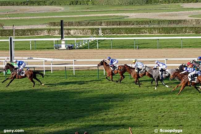 17/08/2011 - Deauville - Prix de Dozulé : Ankunft