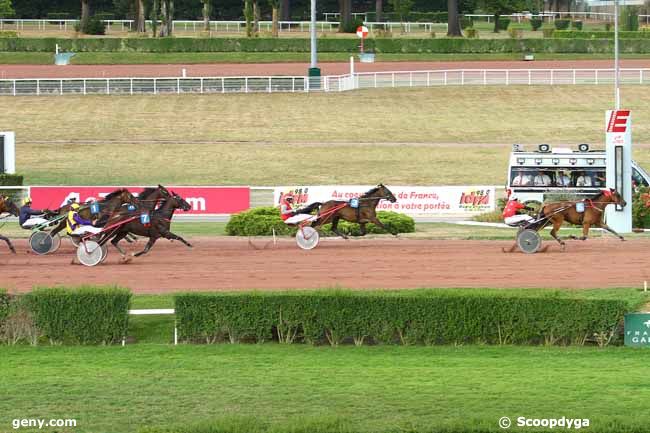 09/08/2015 - Enghien - Prix le Rallye - d'Aulnay-sous-Bois : Arrivée