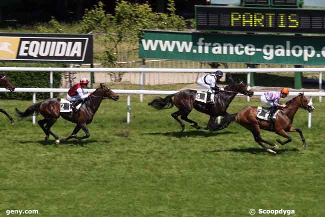 24/05/2010 - Saint-Cloud - Prix Margouillat : Arrivée