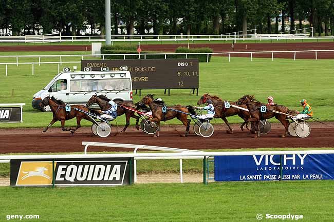 03/06/2010 - Vichy - Prix du Bois de la Chèvre : Arrivée