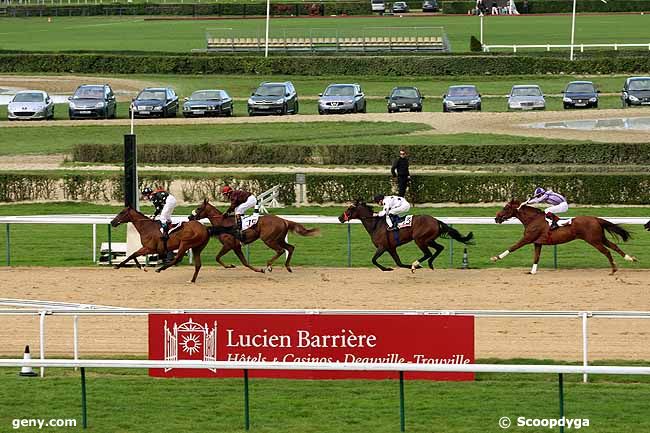 28/08/2011 - Deauville - Prix Casino Barrière de Trouville : Ankunft