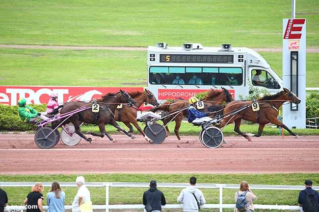 17/07/2021 - Enghien - Prix du Jardin des Plantes : Arrivée