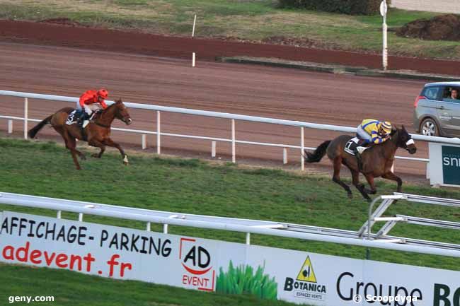 20/12/2010 - Cagnes-sur-Mer - Prix de la Tamise : Arrivée