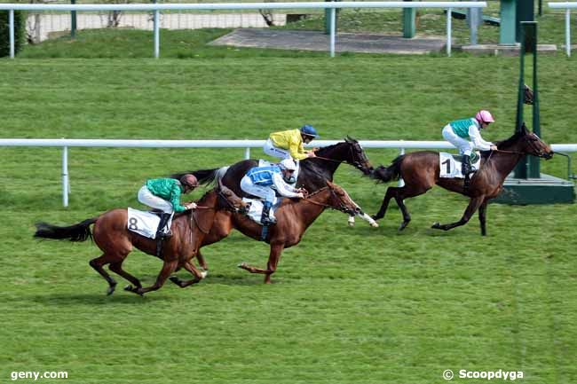 15/04/2014 - Saint-Cloud - Prix Nubienne : Arrivée