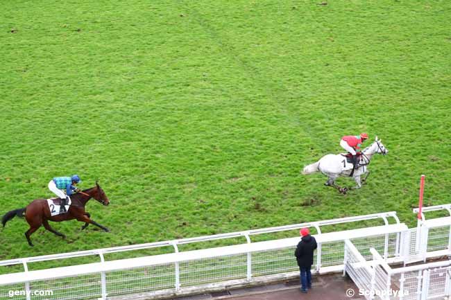 29/11/2019 - Auteuil - Prix Chalet : Arrivée