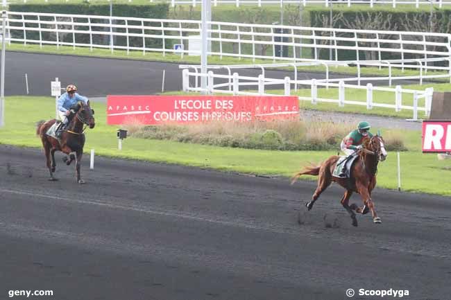 30/11/2023 - Vincennes - Prix de Gensac : Arrivée