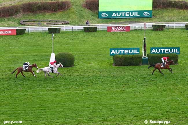 09/03/2024 - Auteuil - Prix Karcimont : Arrivée