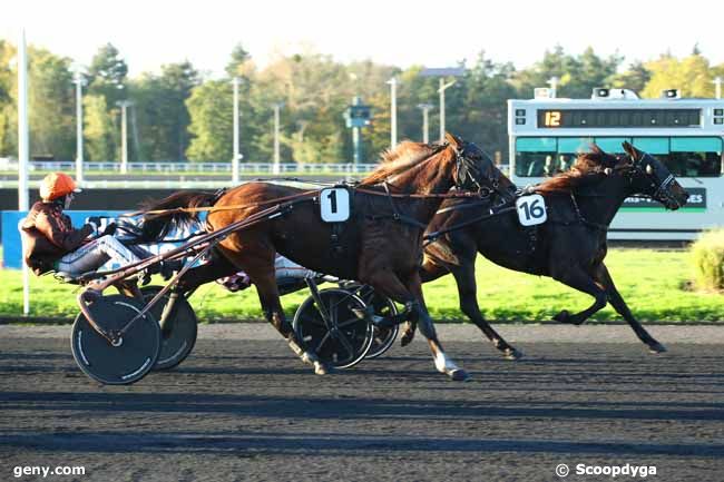 22/10/2024 - Vincennes - Prix d'Auvergne : Arrivée