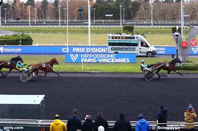 02/12/2021 - Vincennes - Prix d'Isigny : Arrivée