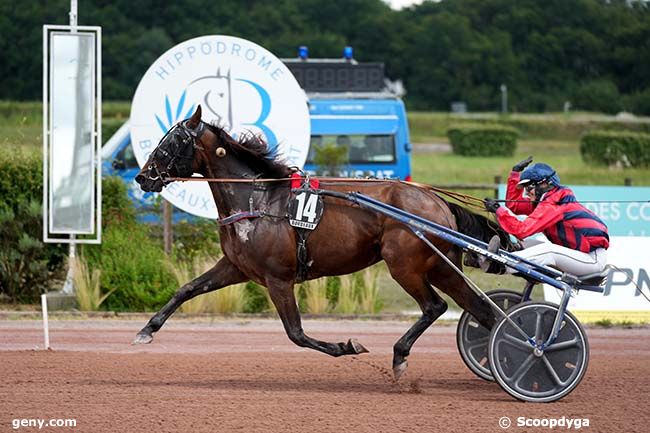 19/06/2024 - Bordeaux-Le Bouscat - Grand National des Amateurs : Arrivée