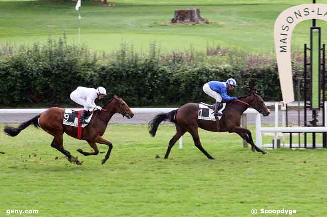 04/10/2010 - Maisons-Laffitte - Prix Idalie : Ankunft