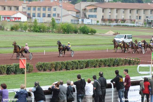 02/05/2012 - Saint-Galmier - Prix de la Ville de Saint-Galmier : Arrivée