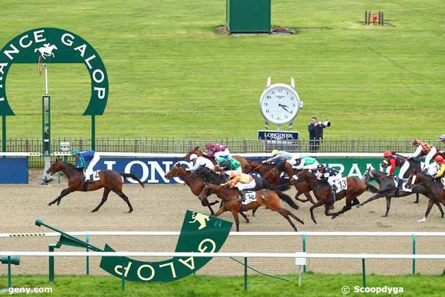 24/04/2016 - Chantilly - Prix des Trompes de Chasse : Arrivée