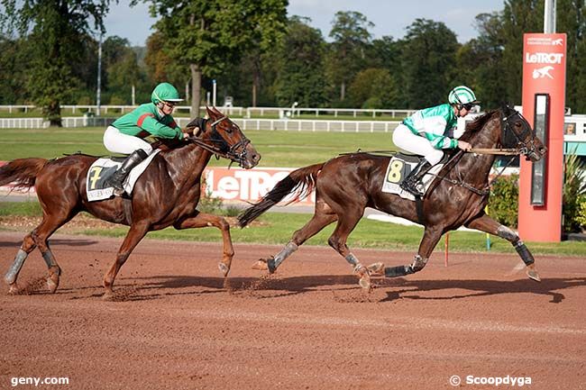 30/09/2023 - Enghien - Prix de Venissieux : Ankunft