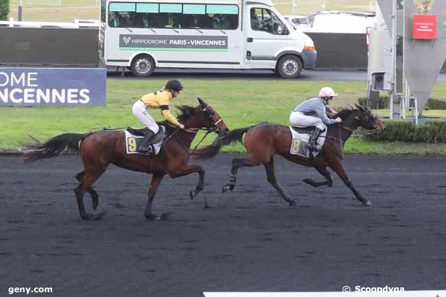 06/12/2023 - Vincennes - Prix de Condom : Arrivée