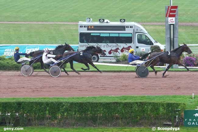 09/10/2013 - Enghien - Prix du Château d'Eau : Arrivée