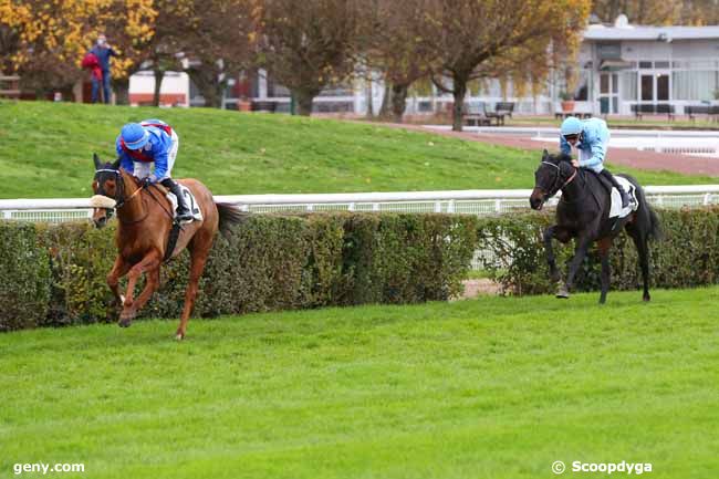 17/11/2020 - Saint-Cloud - Prix des Haras : Arrivée